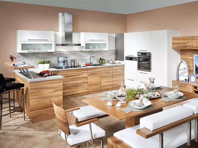 cocina rustica de madera detalles blancos